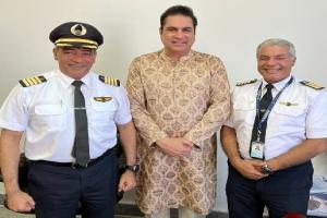 रामपुर: फ्लाइंग कॉलेज मिस्र से पायलट का प्रशिक्षण लेंगे नवेद, पंजीकरण कराने के बाद मिला प्रमाण पत्र
