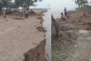 बहराइच: कौड़ियाला नदी में समाहित हो रही उपजाऊ जमीन, वन ग्राम भरथापुर में नदी की कटान जारी