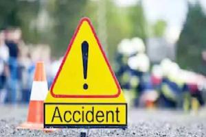 टनकपुर: सड़क हादसों में शिक्षक समेत सात घायल, दो रेफर 