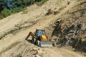 हल्द्वानी: जल्द नहीं खुलेगी हैड़ाखान रोड, पूरा पहाड़ खतरे की जद में पहुंचा