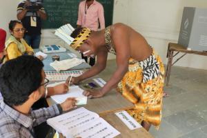गुजरात विधानसभा चुनाव 2022: पहले चरण में 60.23 प्रतिशत से अधिक वोटिंग, मतदाताओं में जबरदस्त उत्साह