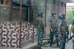 जम्मू-कश्मीर के राजौरी में सैन्य शिविर के बाहर गोलीबारी, दो नागरिकों की मौत 