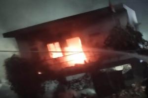 लखनऊ: गोमती तट पर गार्ड रूम में लगी आग, टला बड़ा हादसा     