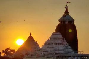ओडिशाः नववर्ष के अवसर पर पुरी के जगन्नाथ मंदिर में सुरक्षा के कड़े इंतजाम