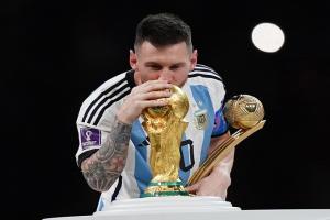  FIFA World Cup 2022: मेस्सी का सपना जो पूरी दुनिया ने उनके साथ देखा.... खेल के साथ बढ़ रही थी दर्शकों की धड़कने 