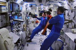चीन बना पूरी तरह से अंतरिक्ष स्टेशन वाला पहला देश, जानिए कैसा है ‘स्वर्ग का महल’
