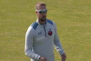 PAK vs ENG : इंग्लैंड को झटका,  लियाम लिविंगस्टोन पाकिस्तान के खिलाफ टेस्ट श्रृंखला के बाकी मैचों से बाहर...जानिए क्यों? 