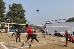 अमरोहा : तीन दिवसीय वॉलीबॉल क्लस्टर प्रतियोगिता शुरू, 14 जिलों के 148 स्कूलों की टीम कर रहीं प्रतिभाग