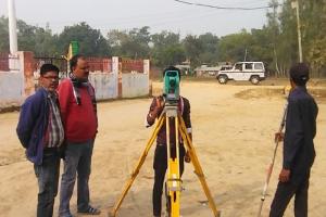 रायबरेली : शंकरपुर देवी मंदिर के सौंदर्यीकरण के लिए अधिकारियों  ने किया सर्वे