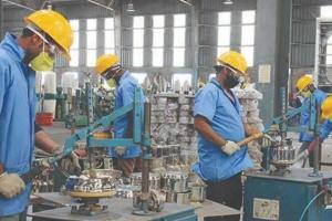 नई औद्योगिक नीति पर काम कर रहा है DPIIT, मेड इन इंडिया ब्रांड को मिलेगा बढ़ावा 