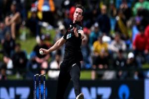 ODI series : भारत-पाकिस्तान दौरे से हटे न्यूजीलैंड के तेज गेंदबाज Adam Milne, जानिए क्यों? 