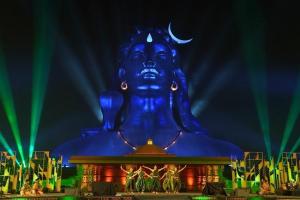 अद्भुत अकल्पनीय अविश्वसनीय ! आदियोगी शिव की 112 फीट ऊंची प्रतिमा का कर्नाटक में हुआ अनावरण