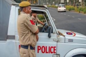 आंध्र प्रदेश : पुलिस कांस्टेबल की नौकरी के लिए डॉक्टरेट, एलएलबी, एमटेक डिग्री धारकों ने आवेदन किया 