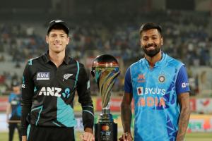 IND vs NZ 2nd T20 : न्यूजीलैंड के खिलाफ टीम इंडिया की पहले बॉलिंग...देखें दोनों टीमों की प्लेइंग-11