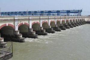 खटीमा: शारदा नदी का जलस्तर घटने से गिरा बिजली उत्पादन 
