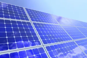 देश की सौर मॉड्यूल विनिर्माण क्षमता 2025 तक 95 हजार मेगावॉट होगी : रिपोर्ट 