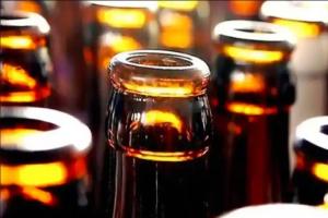 Liquor Price in UP: यूपी में शराबियों को लगा बड़ा झटका! योगी सरकार ने लिया यह फैसला