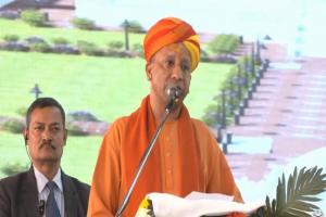मुख्यमंत्री योगी ने सनातन धर्म को बताया भारत का राष्ट्रीय धर्म, कहा- अयोध्या में 500 साल बाद फिर से बन रहा राममंदिर