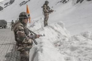 Ladakh : भारत-चीन के बीच लद्दाख में और होंगी झड़प की घटनाएं, रिपोर्ट में दावा