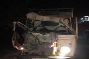 सुलतानपुर : मैजिक की ट्रैक्टर ट्राली से भिड़ंत में चार घायल