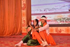 महादेवा महोत्सव: स्कूली बच्चों के सांस्कृतिक कार्यक्रम ने मंच पर बांधा समां 