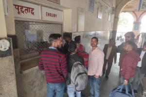 Sultanpur Train Accident: शाम तक अयोध्या-प्रयागराज रेलमार्ग रहा बाधित  