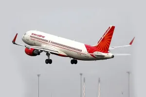 Newark-Delhi Flight : दिल्ली आ रहे एअर इंडिया के विमान में गड़बड़ी, स्टॉकहोम में उतारा गया