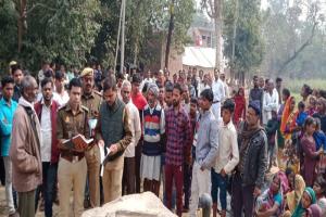 सीतापुर: संदिग्ध परिस्थितियों में हटाई गई बाबा साहब भीमराव अंबेडकर की प्रतिमा, इलाके में हड़कंप