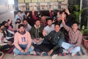 रामनगरः NCC परीक्षा में शामिल नहीं करने पर छात्र संघ अध्यक्ष ने दी आत्मदाह की धमकी