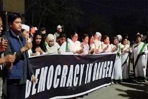 राहुल की अयोग्यता के खिलाफ प्रदर्शन : पुलिस के साथ झड़प में मणिपुर कांग्रेस के चार कार्यकर्ता घायल 