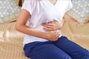 बरेली: अनियमित पीरियड और पेट में दर्द हो सकता है टीबी का संकेत