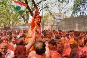 महाराष्ट्र उपचुनाव : कांग्रेस ने भाजपा से छीनी कस्बा सीट