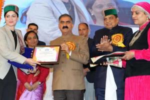 अंतरराष्ट्रीय महिला दिवस से पहले हिमाचल प्रदेश सरकार ने महिला विकास प्रोत्साहन पुरस्कार की धनराशि बढ़ाई