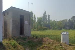 अयोध्या: अधर में लटका सामुदायिक शौचालय का निर्माण, जानें वजह