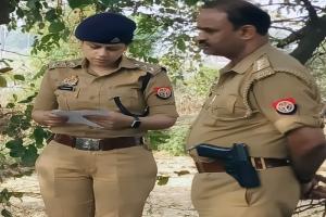 Kannauj Crime: अलग-अलग पेड़ों पर फंदे से लटके मिले युवक-युवती के शव, सुसाइड नोट बरामद 