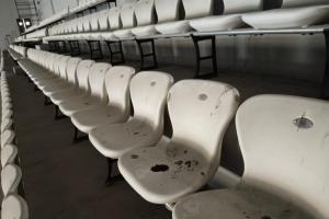 हल्द्वानी: अरबों की लागत से बना अंतरराष्ट्रीय स्टेडियम हुआ बदहाल
