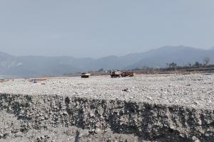 बाजपुरः अवैध खनन पर प्रशासन की सख्ती, दो डंपर व ट्रैक्टर सीज 