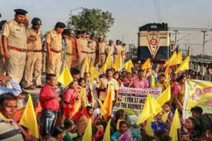  पश्चिम बंगाल: कुर्मी समुदायों के प्रदर्शन से तीसरे दिन रद्द 64 ट्रेनें 