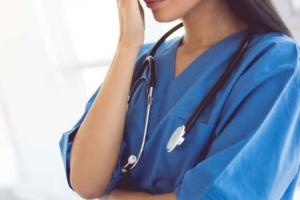 हल्द्वानी: नर्सिंग स्टाफ से अभद्रता करने वाले डॉक्टर पर 7 दिनों में हो कार्रवाई