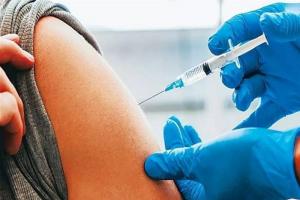 मुरादाबाद : टीकाकरण की प्रगति बढ़ाएं प्रभारी चिकित्साधिकारी, डीएम ने दिए निर्देश