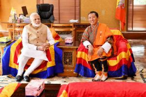 PM मोदी ने भूटान नरेश के साथ की चर्चा, द्विपक्षीय संबंधों पर रहा जोर
