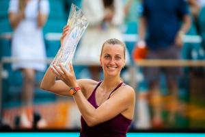 Miami Open : पेत्रा क्वितोवा ने जीता मियामी ओपन खिताब, एलेना रिबाकिना को दी शिकस्त