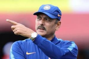 Team India: 'कुछ खिलाड़ी की 4 मैच में हो जाती है हवा टाइट, NCA के परमानेंट सदस्य बन गए हैं', इस गेंदबाज पर भड़के Ravi Shastri 