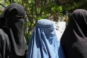 तालिबान में महिलाओं पर प्रतिबंध,  3,330 अफगान कर्मियों ने जताया विरोध