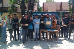रामनगर: अडानी के मामले में चुप्पी साधे प्रधानमंत्री से एनएसयूआई ने मांगा जवाब 
