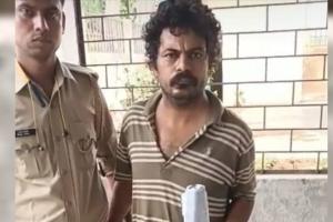 Meerut: राष्ट्रीय पक्षी मोर का किया शिकार, दो मृत मोर के साथ एक तस्कर गिरफ्तार
