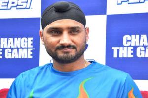 IPL 2023 : हरभजन सिंह ने कहा- रिंकू सिंह राष्ट्रीय टीम से दूर नहीं 