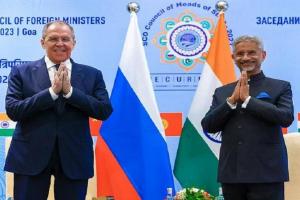 जयशंकर ने की रूस के अपने समकक्ष सर्गेई लॉवरोव के साथ द्विपक्षीय संबंधों की समीक्षा 