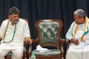 सिद्धारमैया या शिवकुमार में कौन बनेगा कर्नाटक का CM? दिल्ली में होगा आज फैसला