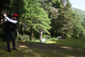 Nainital News : 18वें गवर्नर्स कप गोल्फ टूर्नामेंट का शुभारंभ, राज्यपाल बोले -  सुपर वेटरन के खेलने से बढ़ी रोचकता